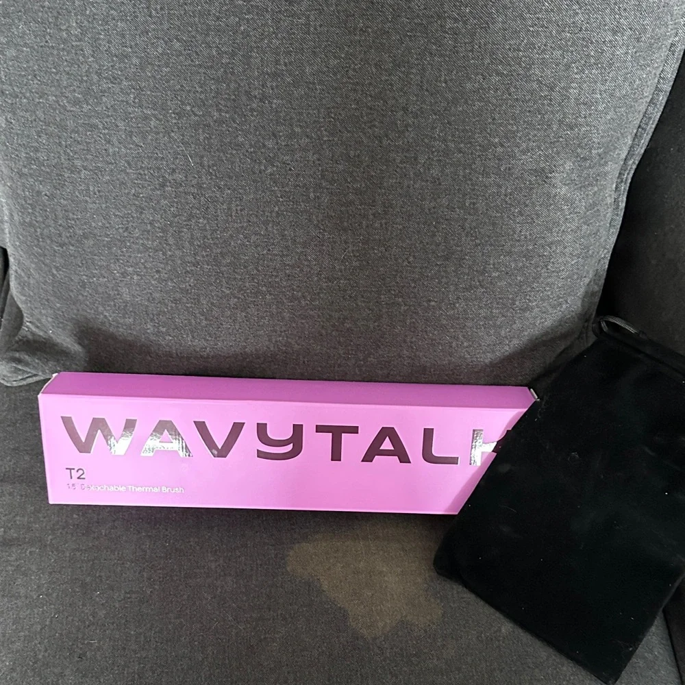 Wavytalk T2 Hair Brush - Picture 2 of 4